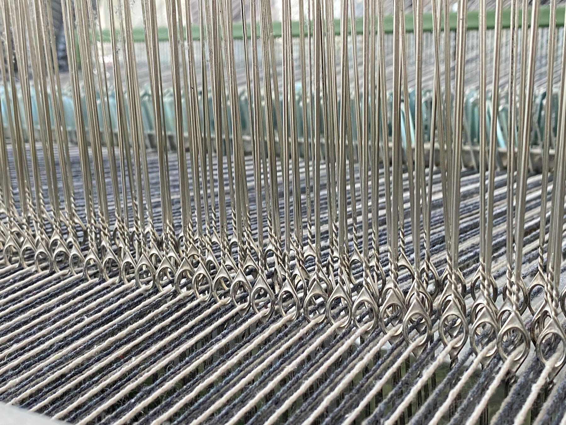 Heddles and springs